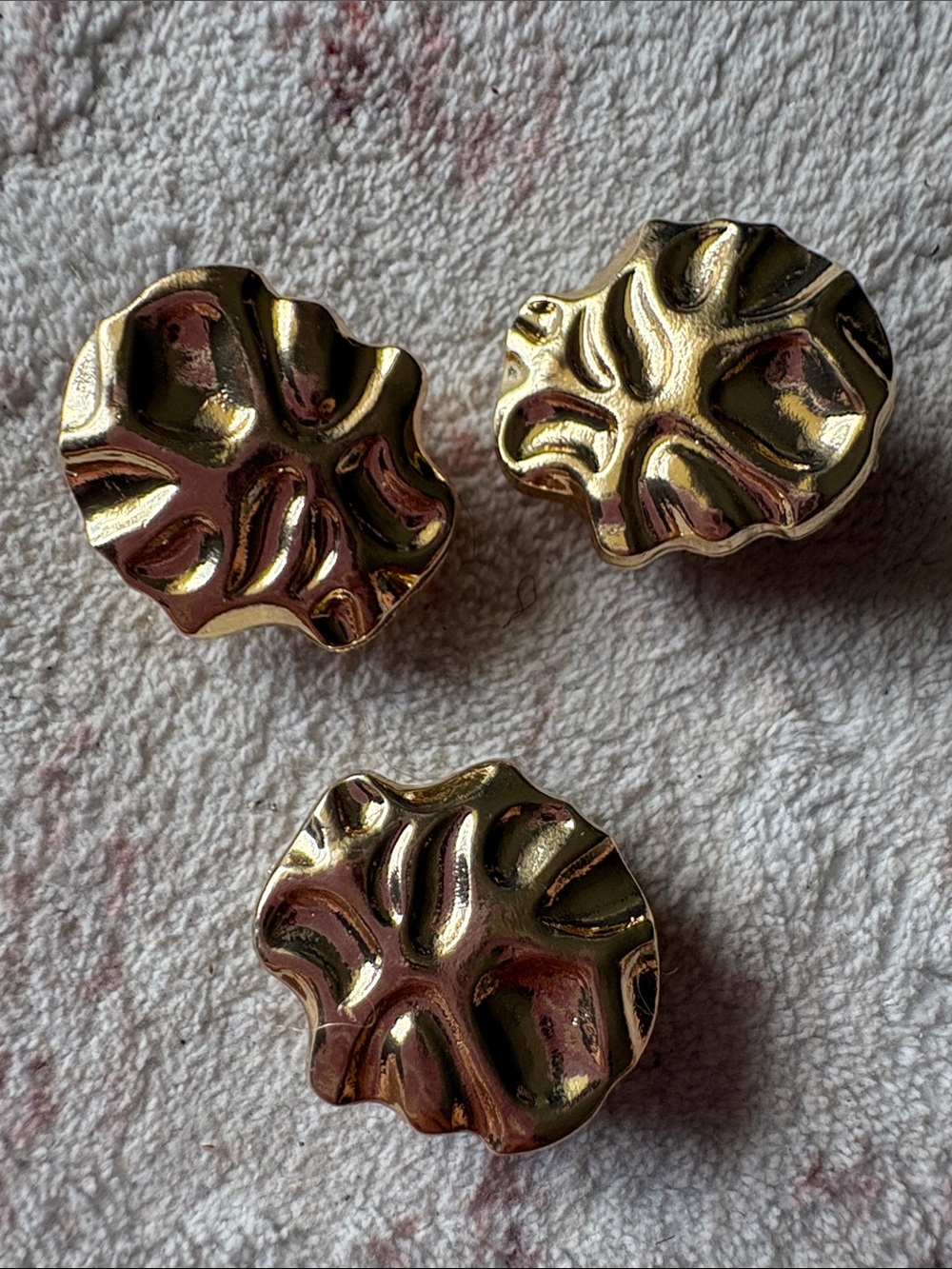 3pc Gold Organic Abstract Wave Button Covers - Women’s Accessories